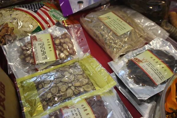 1692321807275985.jpg 55.jpg