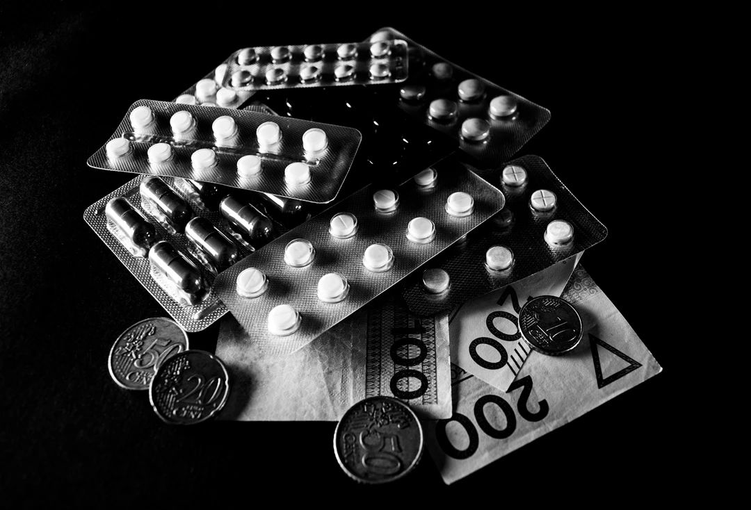 1697781490160071.jpg 99.jpg