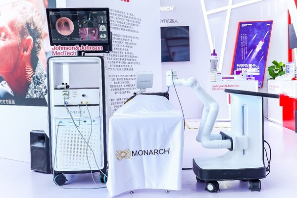 MONARCH經(jīng)自然腔道診療機(jī)器人推動(dòng)肺癌診療微創(chuàng)化和精準(zhǔn)化