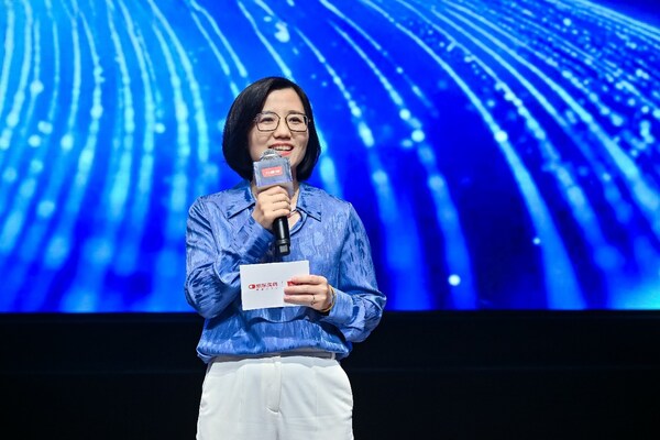 京東集團副總裁、京東健康醫(yī)藥業(yè)務部總經(jīng)理宋志瑞女士致辭