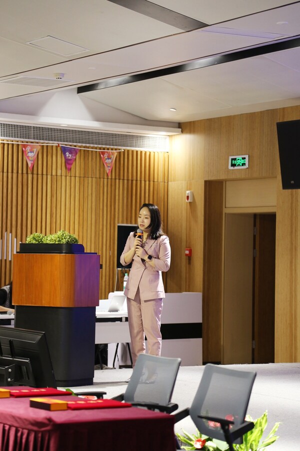 迪安診斷副總裁、健康To C事業(yè)部總經(jīng)理王彥肖致辭