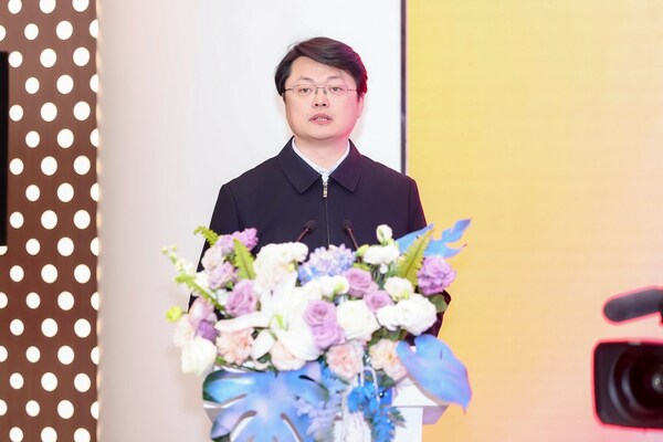 北京市昌平區(qū)委副書記、區(qū)長，未來科學(xué)城黨工委副書記、管委會主任劉曉東