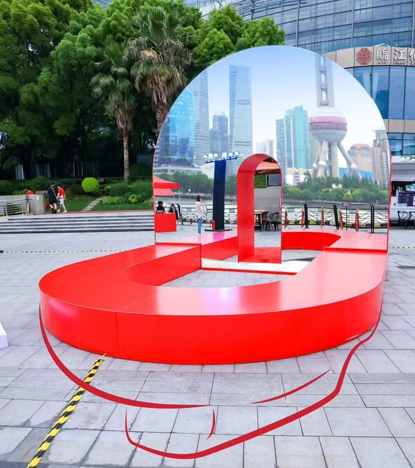 藝術(shù)裝置:IBD共生棱鏡 藝術(shù)裝置:IBD共生棱鏡