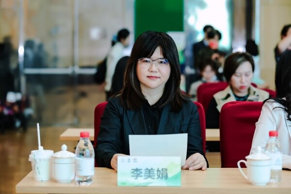 佳沛大中華區(qū)市場部副總裁李美娟女士