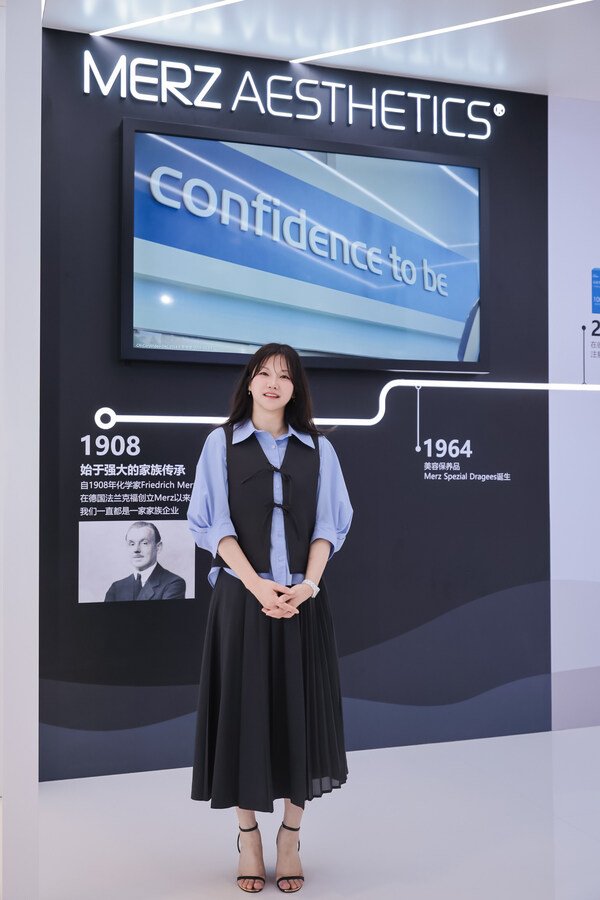 麥施美學亞太區(qū)高級副總裁、亞太區(qū)市場營銷負責人、中國區(qū)商務負責人Sylvia Lee女士