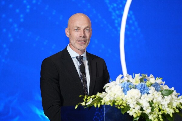 ALK 首席執(zhí)行官Peter Halling致辭