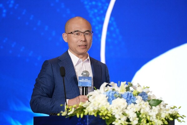 長春高新集團總經理，金賽藥業(yè)創(chuàng)始人總經理、首席科學家金磊博士致辭