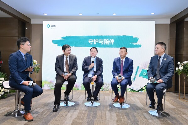 圓桌討論（從左至右分別為主持人、惠周光教授、陸舜教授、宋勇教授、林人樹先生）