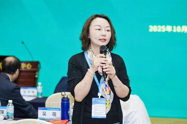 普羅維植中國首席代表吳蓓發(fā)表講話